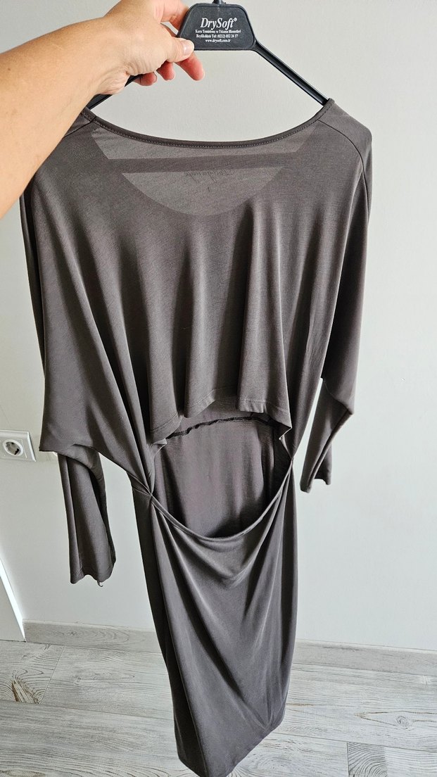 Gri V Yaka Uzun Kollu Salaş elbise - Görsel 2