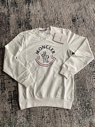 MONCLER SWEATSHİRT