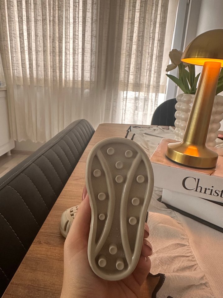 Bej Tokalı Sandalet Igor - Görsel 2