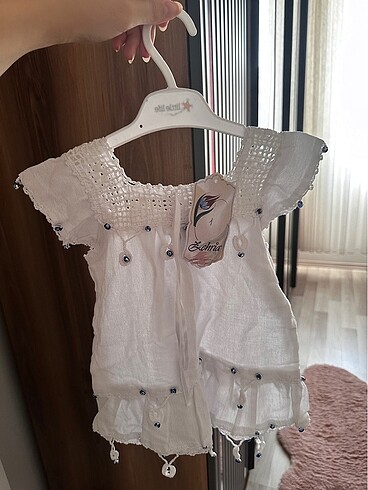 Kız bebek elbise