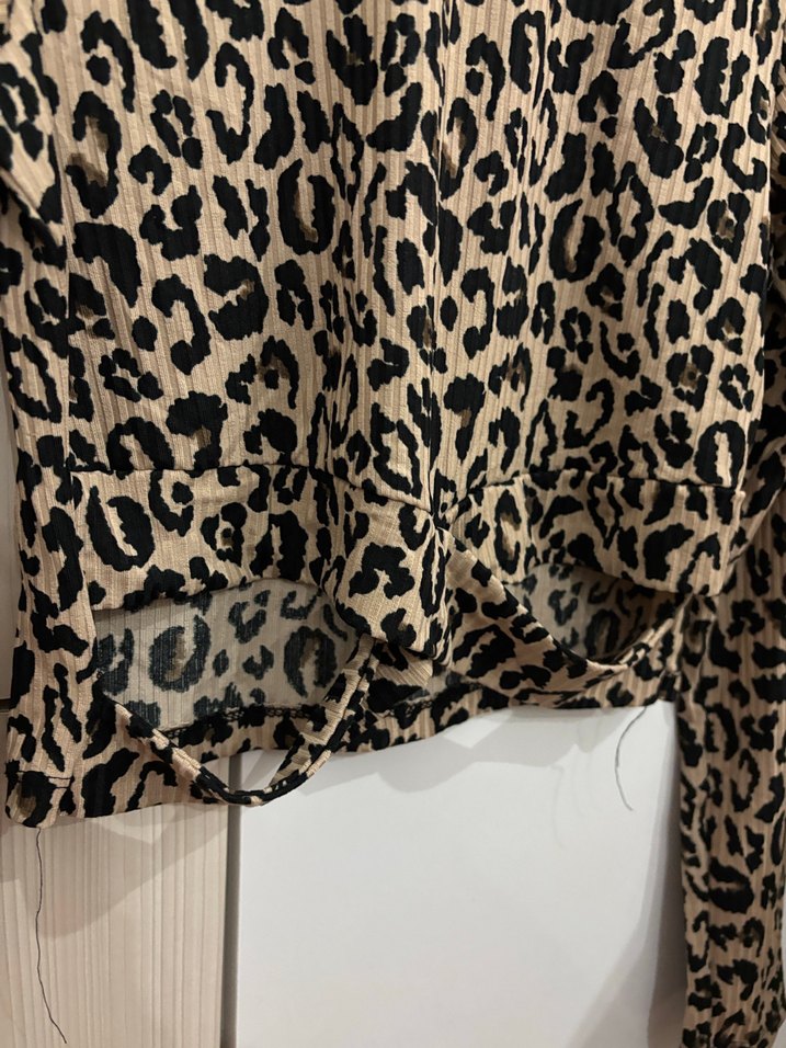 Kahverengi Leopar Desenli Uzun Kollu Bluz - Görsel 5
