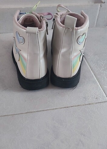 29 Beden Kız çocuk bot