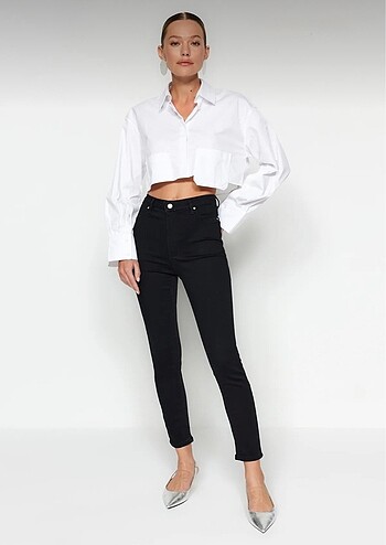 Siyah Dar Paça Yüksel Bel Skinny Jeans
