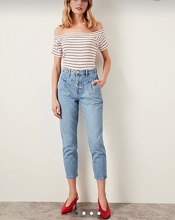 Mom jeans