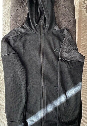 Adidas Adidas small beden orjinal siyah hırka