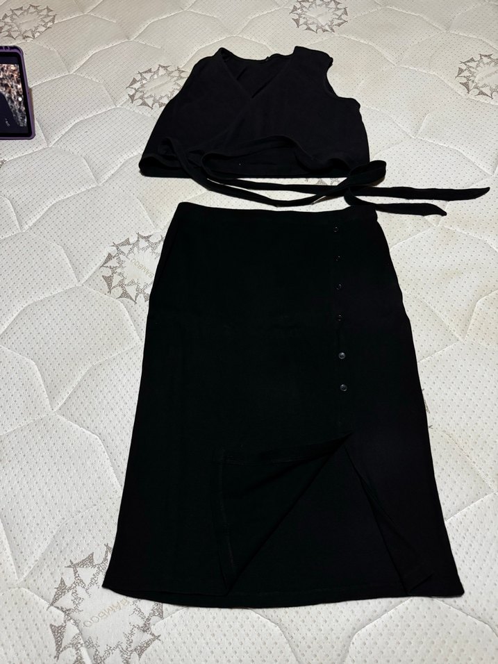 Siyah Düğmeli Midi Etek - Görsel 5