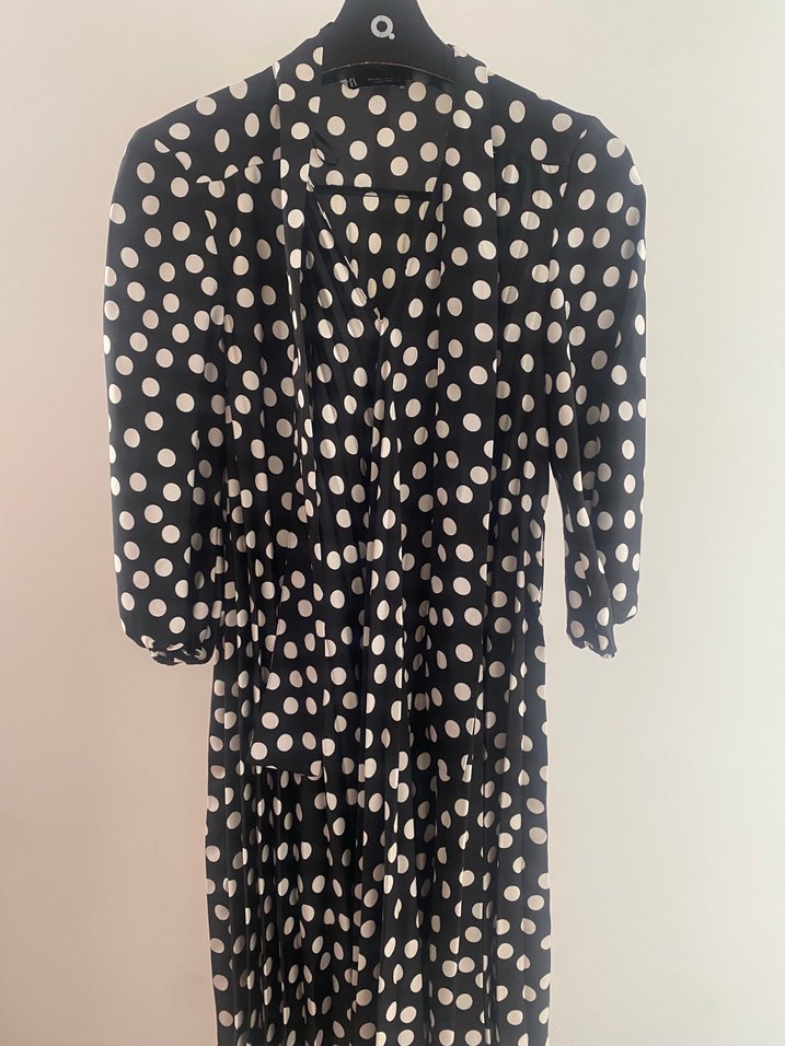 Puantiye Desenli Uzun Kollu Piliseli Elbise - Görsel 2