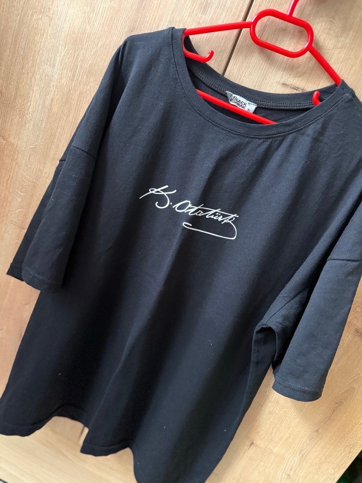 Siyah Baskılı Kısa Kollu Oversize Tişört - Görsel 4