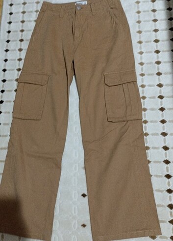 Pull and bear kargo pantolon