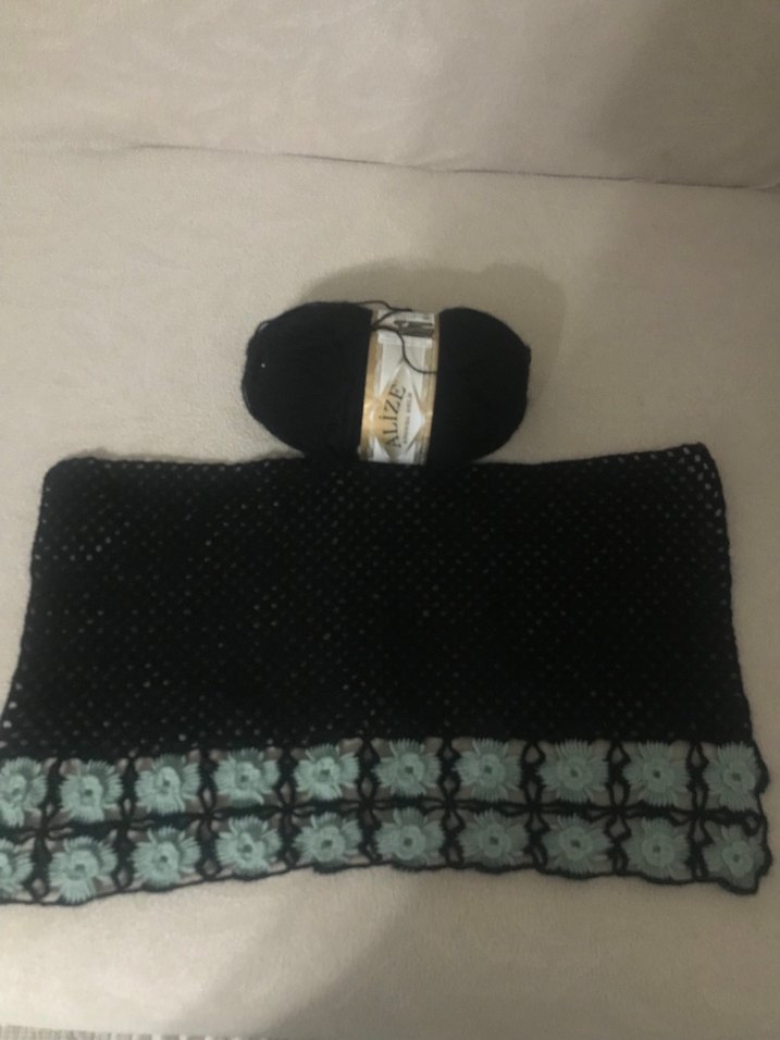 Kadın Siyah Örgü Yün Yelek - Görsel 2