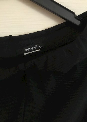 Siyah Piliseli Midi Etek - Görsel 2