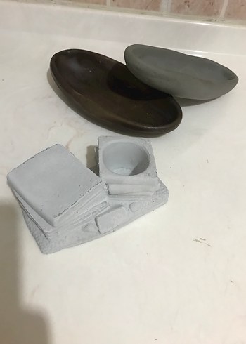 Beden Gri Minimalist Tabak ve Dekoratif Obje