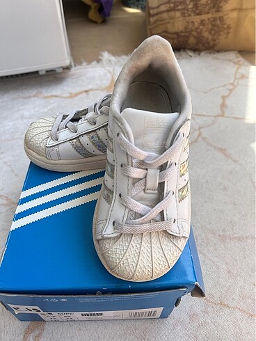 23 Beden Orjinal süperstar Adidas