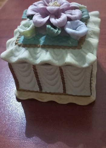 Antika, Vintage Taı Kutusu. 6×8 cm.