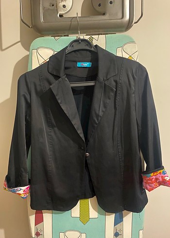 Düğmeli Siyah Kadın Blazer Ceket
