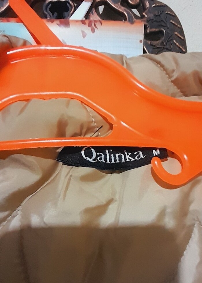 Kadın şişme mont  çepli ve kemerli - Görsel 3