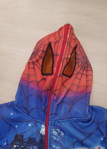 Spiderman kapşonlu sweatshirt 
