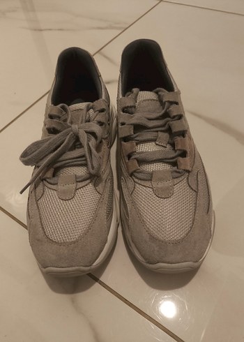 Bej Gri Kadın Spor Ayakkabı - Görsel 2