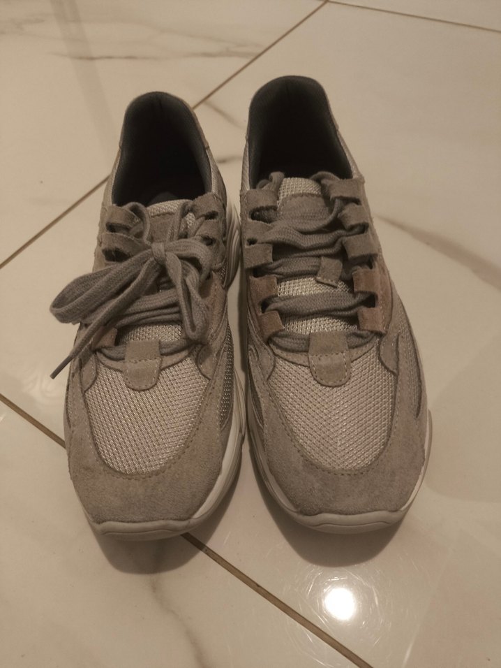 Bej Gri Kadın Spor Ayakkabı - Görsel 2