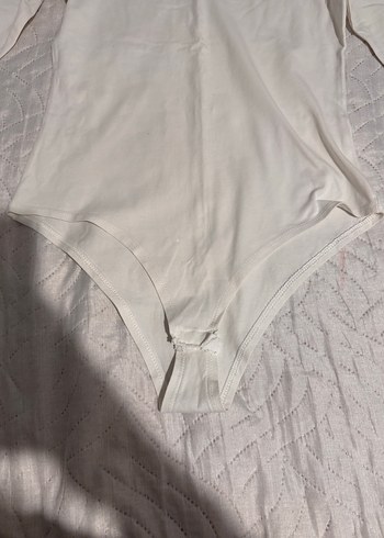 Beyaz Kadın Uzun Kollu Boğazlı Çıtçıtlı bluz body - Görsel 3