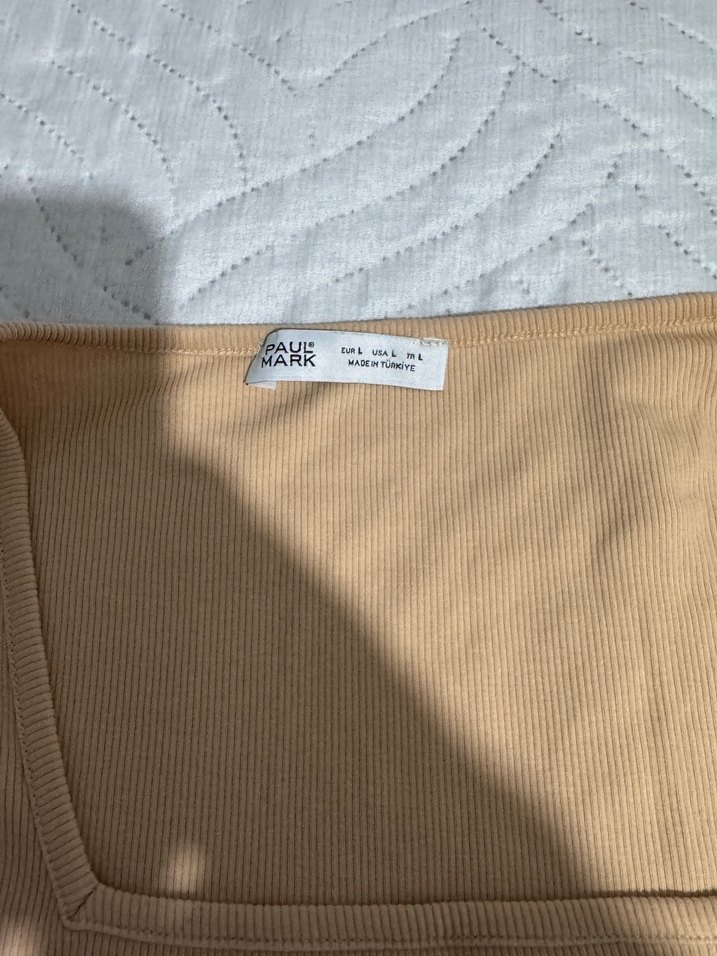 Bej kare yaka bluz - Görsel 2