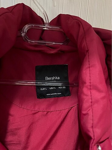 Bershka Şişme mont