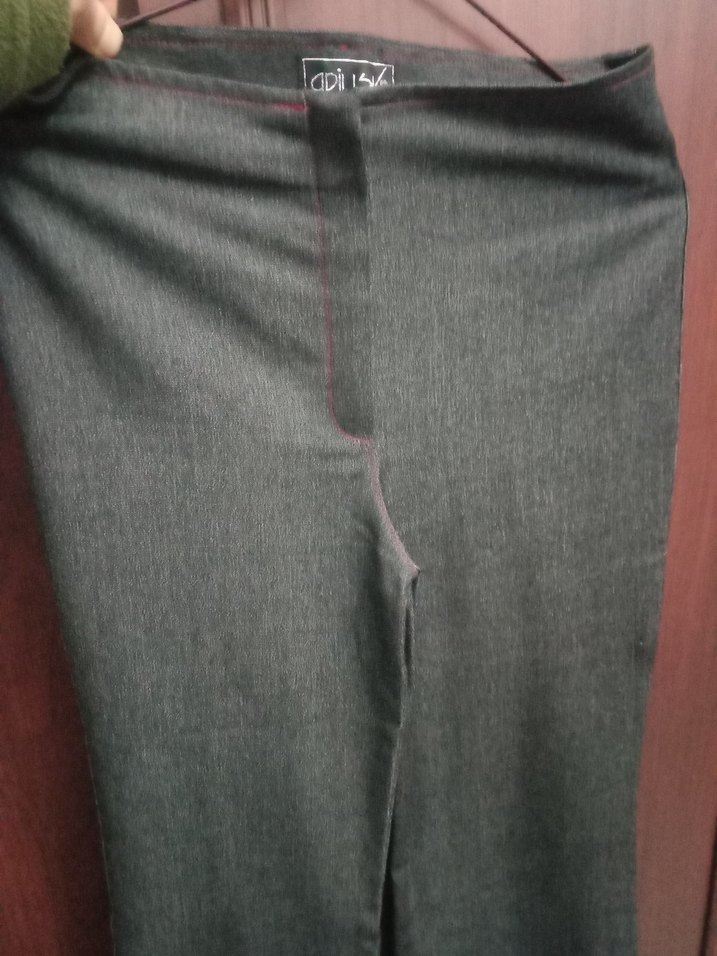 Yırtmaç Detaylı Siyah Kadın Kumaş Pantolon - Görsel 5