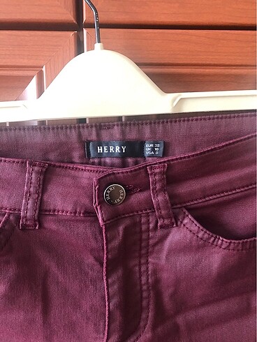 38 Beden bordo Renk Herry marka suni deri pantolon