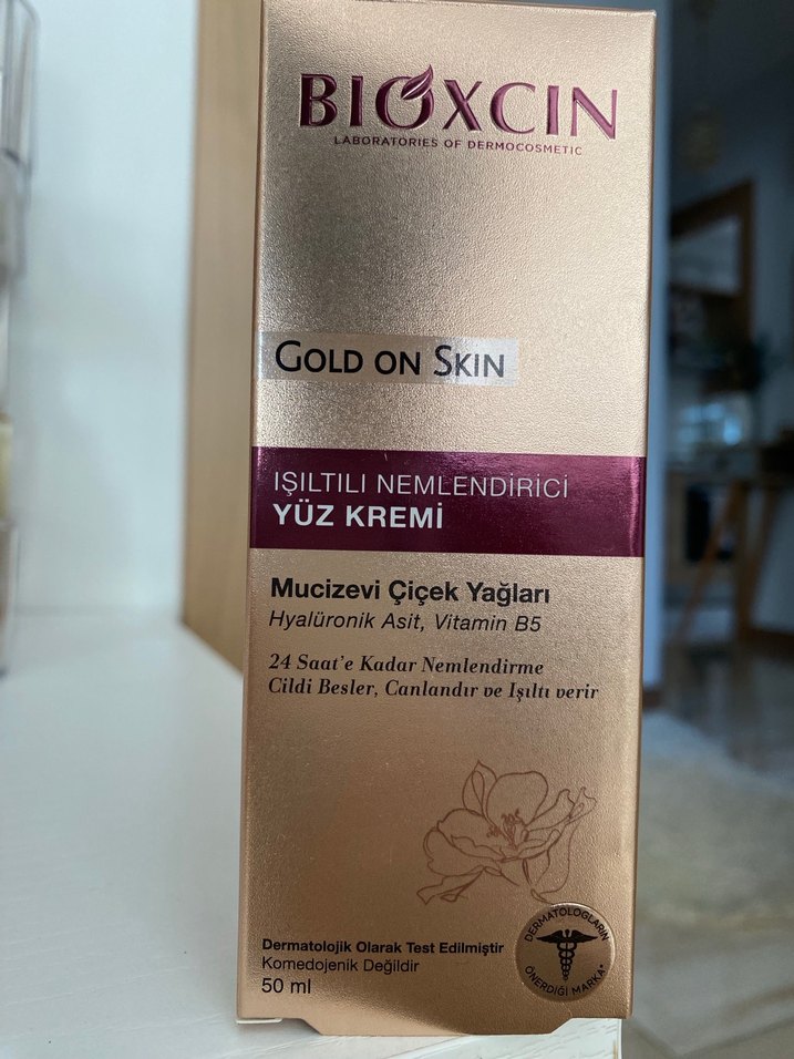 Gold On Skin Işıltılı Yüz Kremi 50 Ml Hyalüronik Asit, B5 - Görsel 4