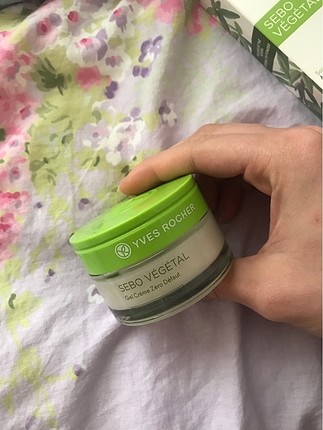 Yves rocher jel krem