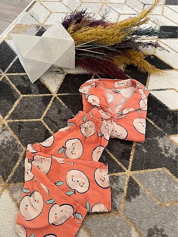 LC Waikiki Kız bebek pijama takımı