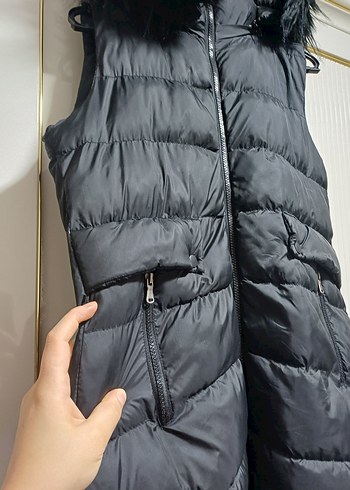 Siyah Uzun Kürklü Kadın Yelek - Görsel 2