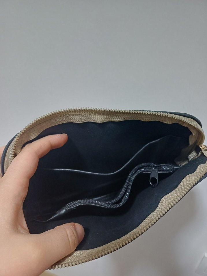 Bej Deri Fermuarlı Kadın Çanta - Görsel 5