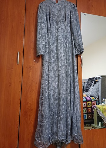 Gri Uzun Kollu simli Elbise - Görsel 2