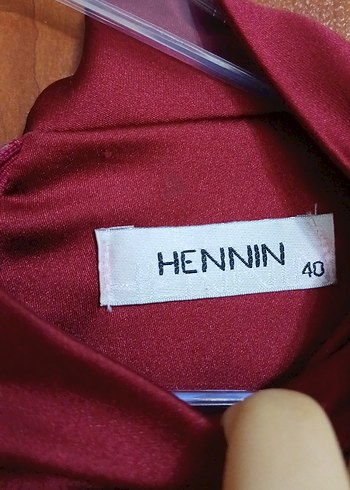 Uzun Kollu bordo İşlemeli Abiye Elbise - Görsel 3