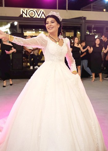 Uzun Kollu Beyaz Prenses Gelinlik - Görsel 5