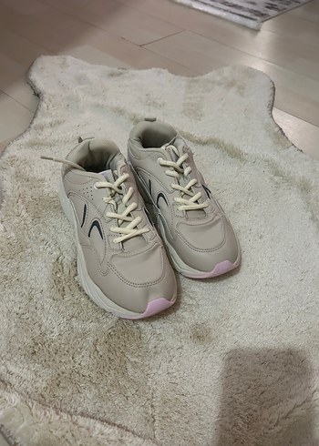 37 Beden Bej Pastel Kadın Spor Ayakkabı