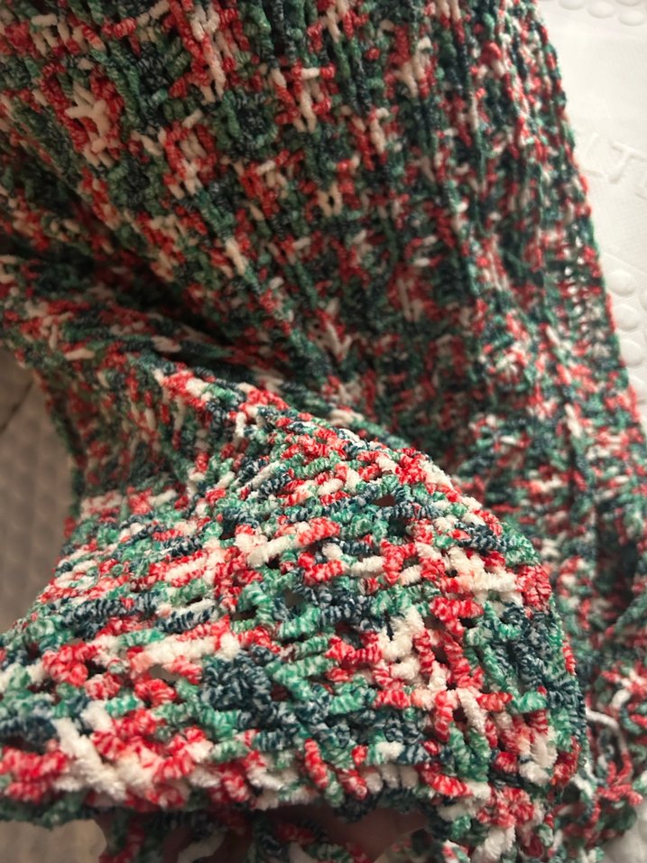 Renkli püsküllü yumuşacık Örgü Şal - Görsel 4