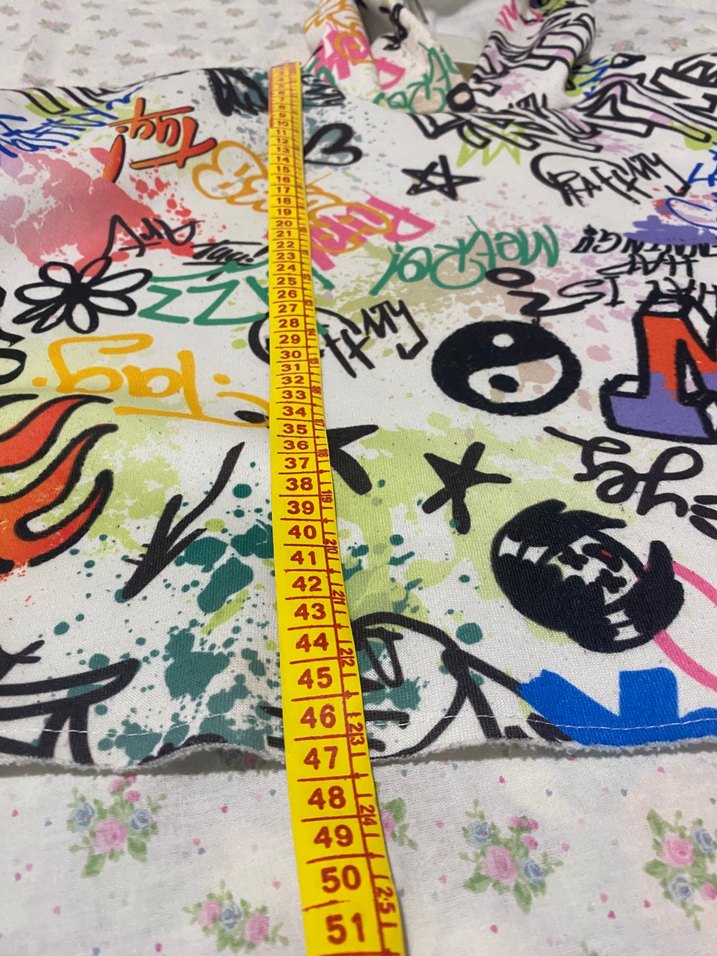 Renkli Baskılı Crop Sweatshirt - Görsel 4