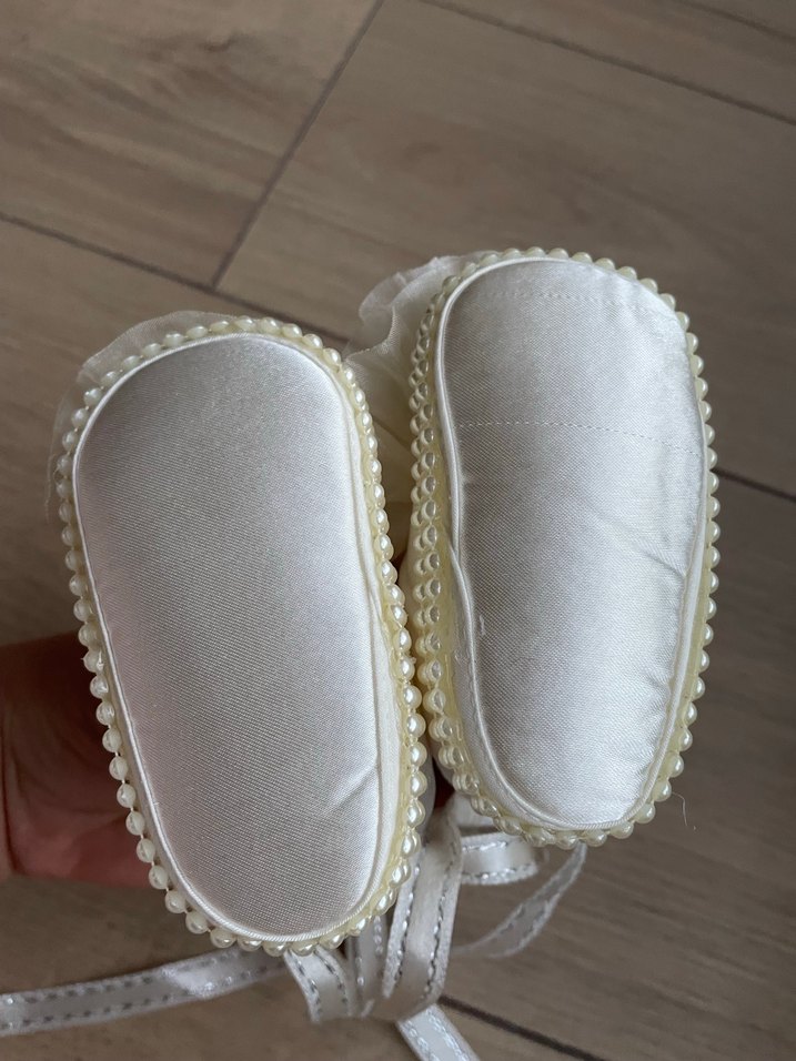 Kurdaleli İncili Bebek patiği - Görsel 4