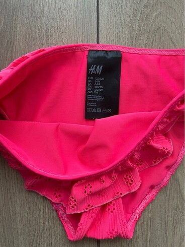 6 Yaş Beden pembe Renk H&M 6-8 yaş kız çocuk bikini