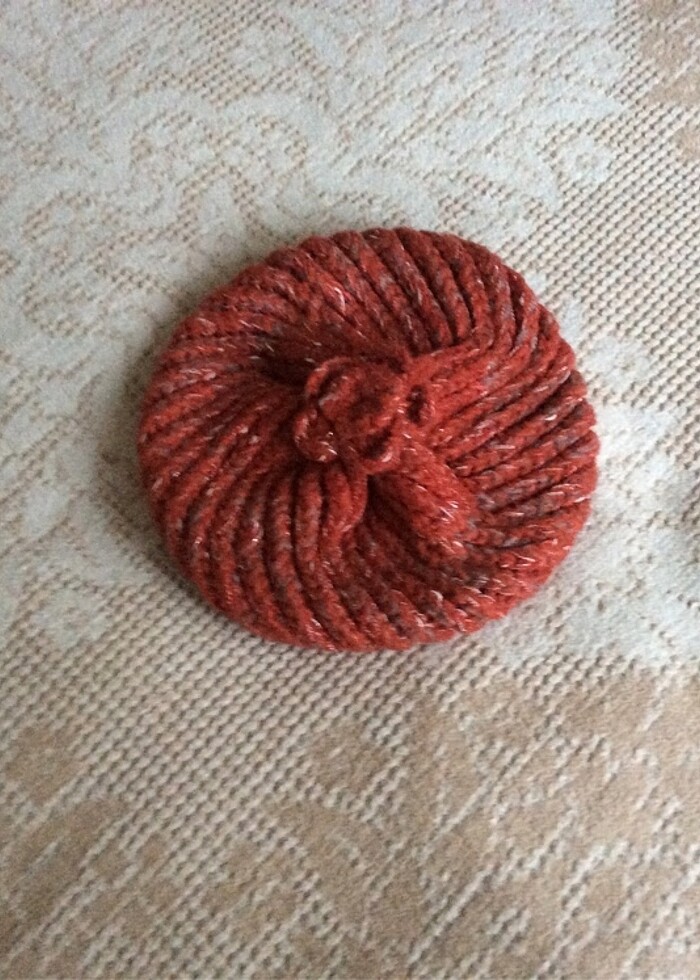 Sipiral örgü el emeğim dikişsiz şapka - Görsel 2