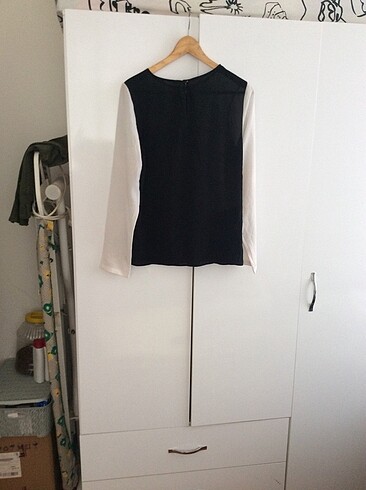 Siyah beyaz çok asil duran bir bulun - Görsel 4