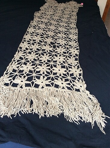 Kırem rengi ördüğüm bir Etol şal - Görsel 2