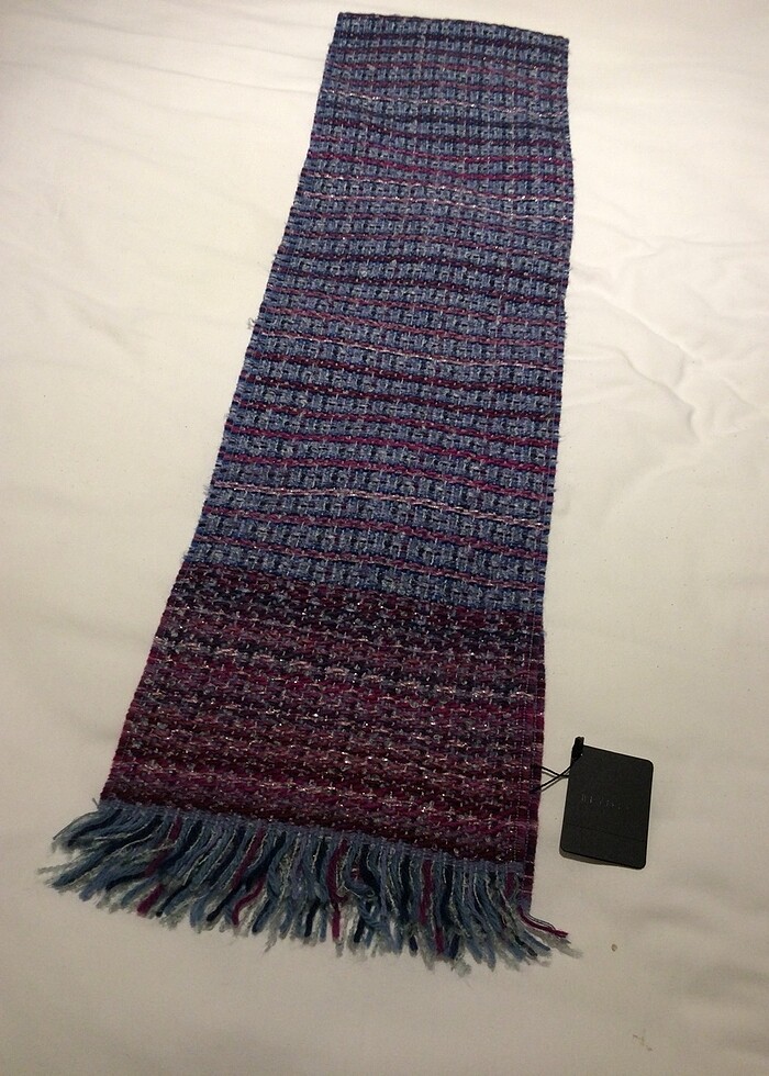 Beymen marka çok güzel bir atkı - Görsel 2