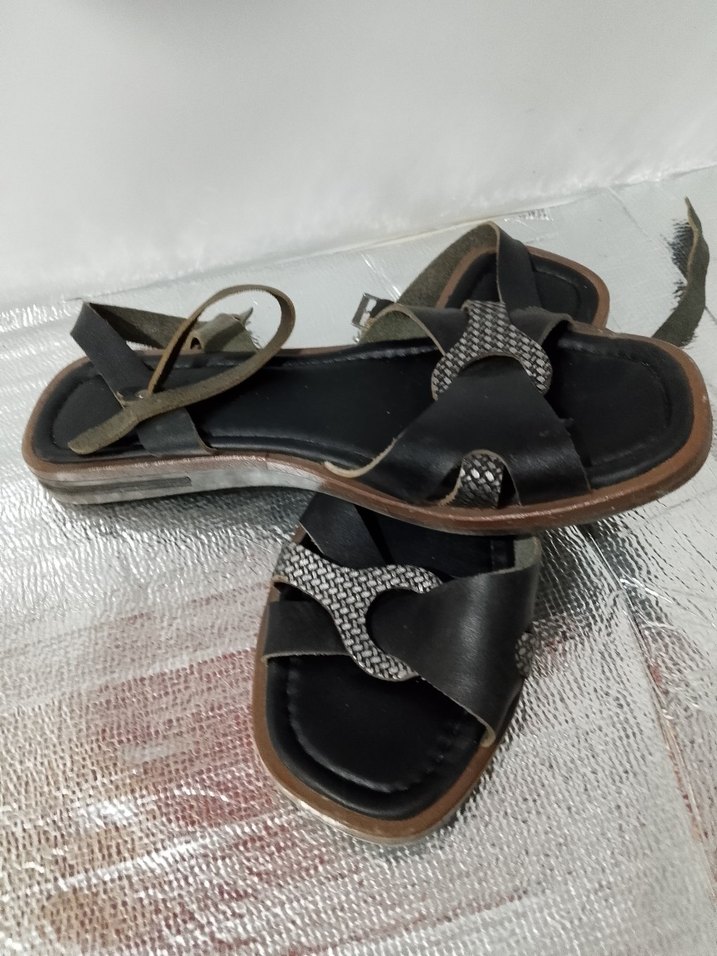 Gri Yılan Desenli Kadın kısa Topuklu Sandalet - Görsel 2