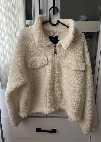Addax Beyaz Peluş Detaylı Midi Kadın Ceket