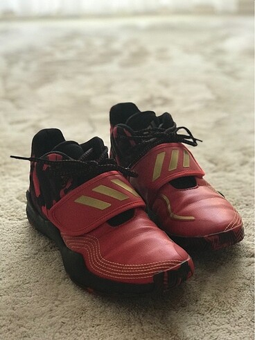 Adidas orjinal ayakkabı