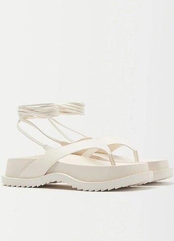 Bershka Bağcıklı Platform Sandalet ????????