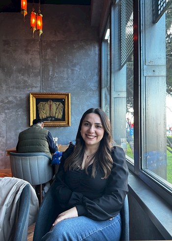 Siyah V Yaka Drapeli Kadın Bluz - Görsel 4